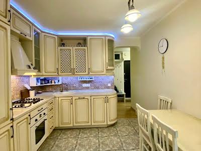 квартира за адресою Оболонський просп., 18а