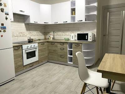 квартира по адресу Олександра Олеся ул., 5а