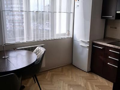 квартира за адресою Академіка Заболотного вул., 6