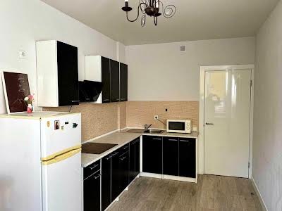 квартира за адресою Регенераторна вул., 4