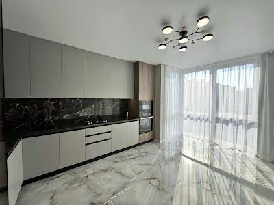 квартира за адресою Степана Бандери вул., 1