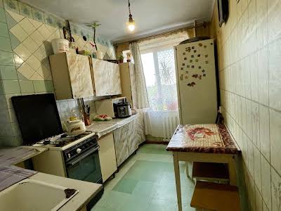 квартира по адресу Юрия Кондратюка ул. (Комунарівська), 5
