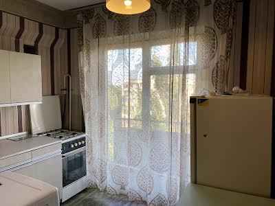 квартира за адресою Ореста Левицького вул. (Академіка Курчатова), 25/37