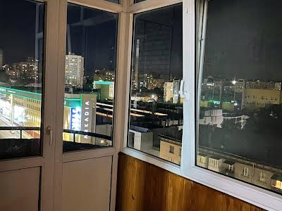 квартира за адресою Борщагівська вул., 143 б
