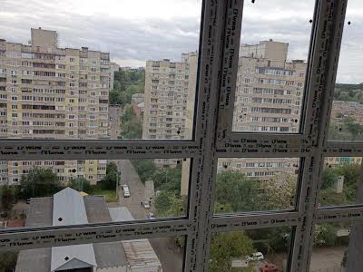 квартира за адресою Автозаводська вул., 72 б