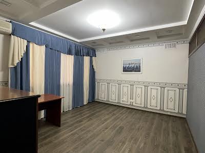 комерційна за адресою Обсерваторний пров., 2/6