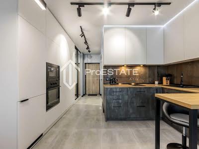 квартира по адресу Миколы Бажана просп., 17