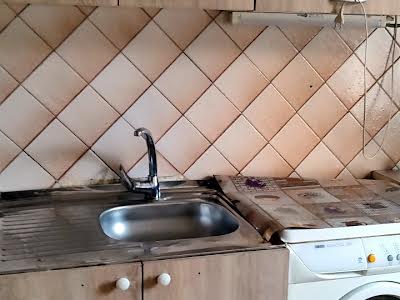 квартира за адресою Автозаводська вул., 7