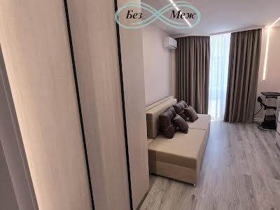 квартира за адресою Боголюбова вул., 44