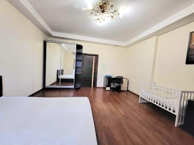квартира за адресою В'ячеслава Чорновола вул., 2