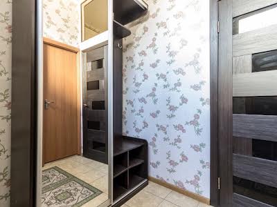 квартира за адресою Пантелеймона Куліша вул., 45