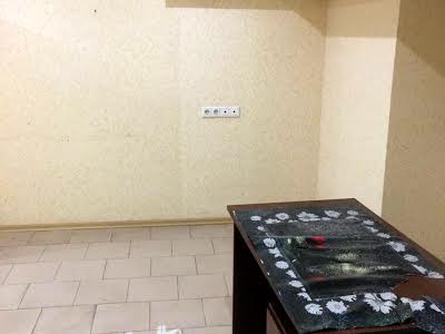 комерційна за адресою Шевченка вул., 10а