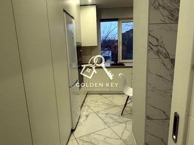 квартира за адресою Корнійчука, 12