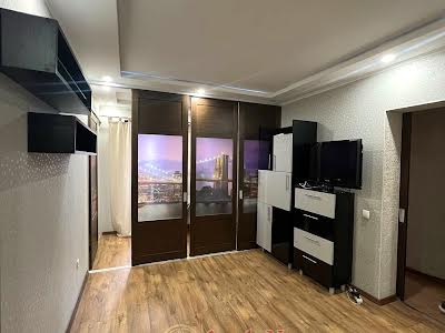 квартира по адресу Лузановская ул., 5а