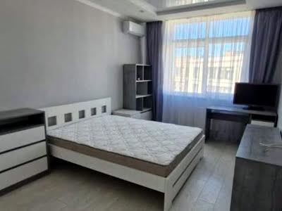 квартира за адресою Юнацька вул., 1