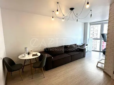 квартира за адресою Драгоманова вул., 2а