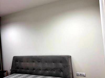 квартира за адресою Воскресенська вул., 18