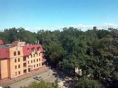 квартира по адресу Салютная ул., 42/46