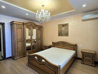 квартира за адресою Лазурна вул., 5 к11