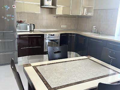 квартира по адресу Днепровская набережная ул., 19