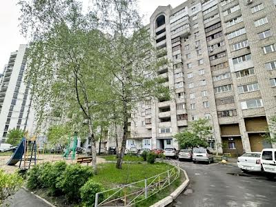 квартира по адресу Драгоманова ул., 31