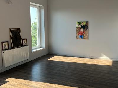 будинок за адресою Вишнева вул., 165