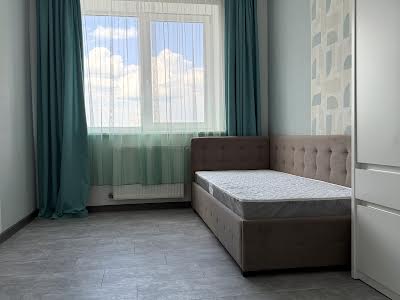 квартира по адресу Івасюка, 19
