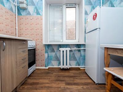 квартира по адресу Константиновская ул., 63/12