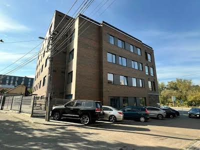 коммерческая по адресу Валерия Лобановского просп., 124