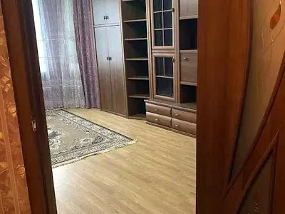 квартира по адресу с. Святопетровское, Тепличная ул., 42