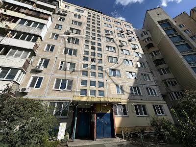 квартира по адресу Приречная ул., 17