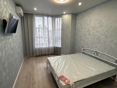 квартира за адресою Молодіжна, 2