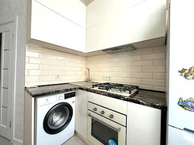 квартира за адресою Новосельського вул., 32