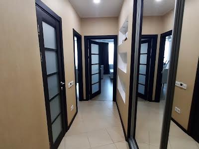 квартира по адресу Драгоманова ул., 4а