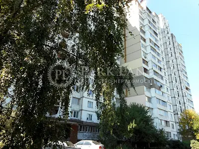 квартира за адресою Калинова вул., 8