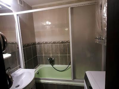 квартира по адресу Драгоманова ул., 5