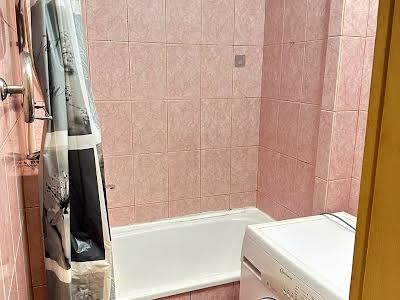 кімната за адресою Наукова вул., 102
