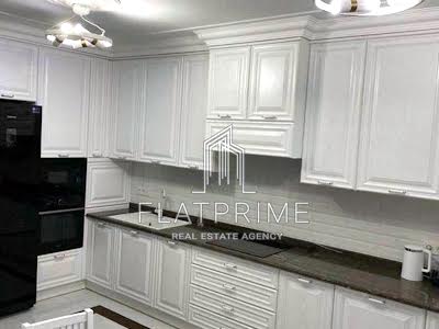 квартира за адресою Регенераторна вул., 4 к11