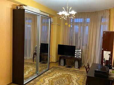 квартира за адресою Савкіна вул., 6
