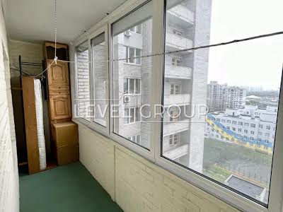 квартира за адресою Драгоманова вул., 13В