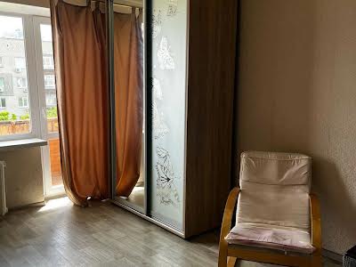 квартира за адресою Паторжинського вул., 3