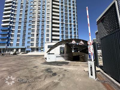 квартира за адресою Дніпровська набережна вул., 17-В