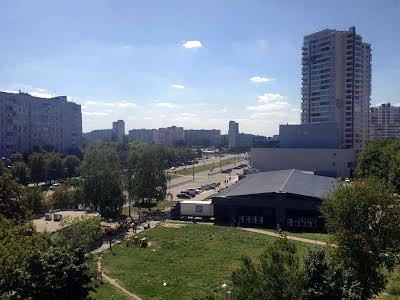 квартира за адресою Перемоги просп., 65Г
