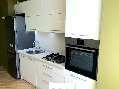 квартира за адресою Авраама Лінкольна вул., 6