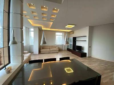 квартира за адресою Провіантська вул. (Галі Тимофєєвої), 3