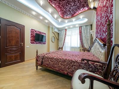 квартира за адресою Старонаводницька вул., 13