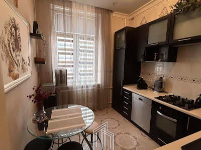 квартира за адресою Велика Васильківська вул. (Червоноармійська), 29