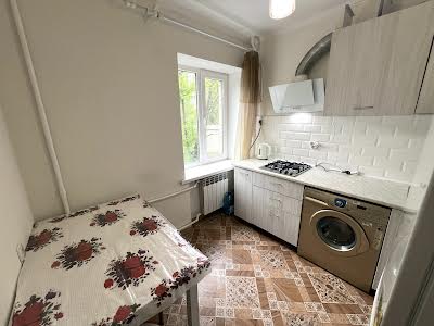 квартира за адресою Михайла Бойчука вул. (Кіквідзе), 30а