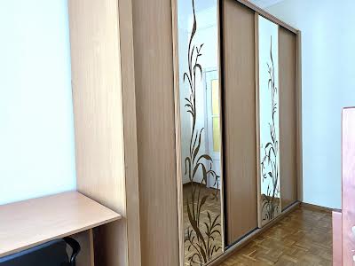 квартира по адресу Саксаганского ул., 41-В