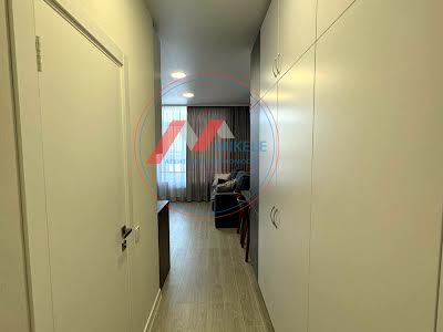 квартира за адресою Залізнична вул., 32